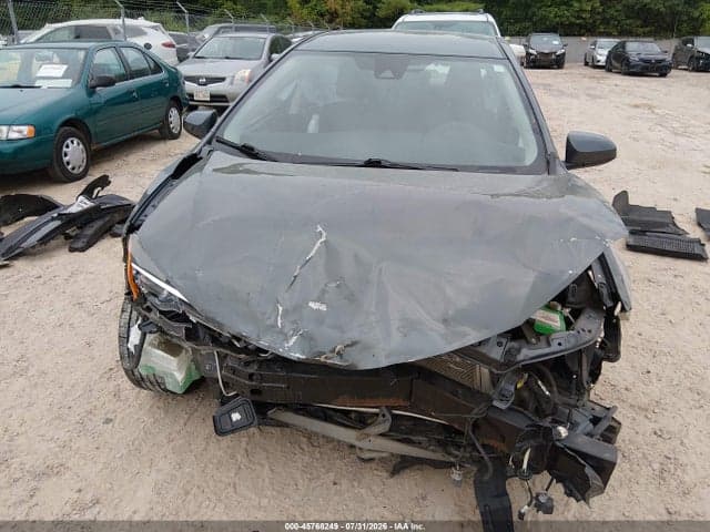 2018 TOYOTA COROLLA LE 13