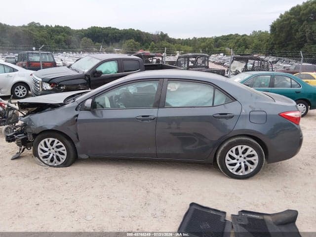 2018 TOYOTA COROLLA LE 15