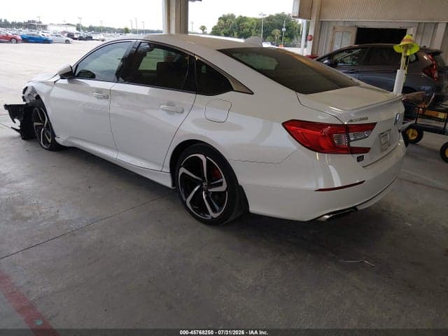 2018 HONDA ACCORD SPORT 3