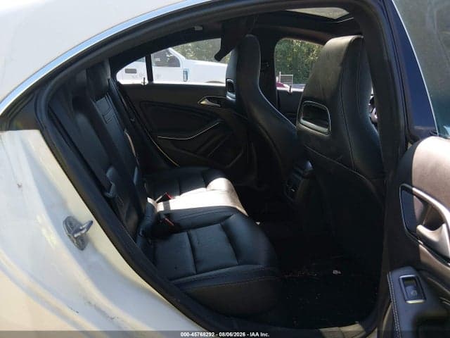 2017 MERCEDES-BENZ CLA 250 4MATIC 8