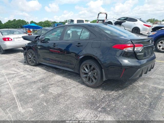 2025 TOYOTA COROLLA SE 3