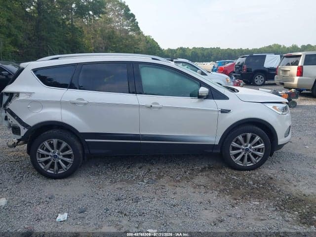 2018 FORD ESCAPE TITANIUM 14