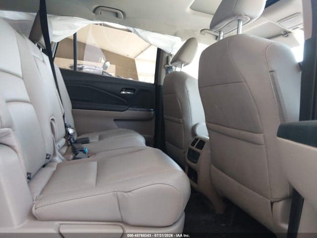 2017 HONDA PILOT EX-L 8