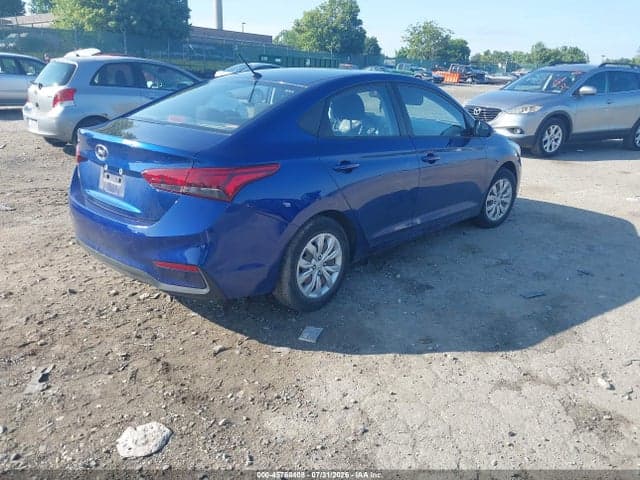 2018 HYUNDAI ACCENT SE 4
