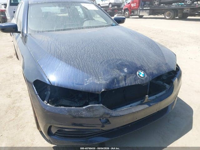 2017 BMW 540I 8