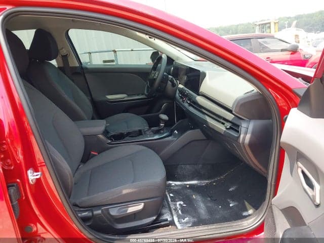 2025 KIA K4 LXS 5