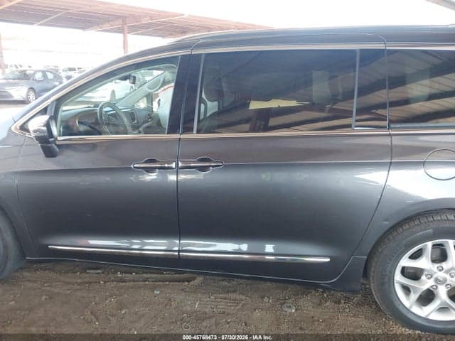2020 CHRYSLER PACIFICA LIMITED 14