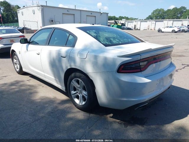 2017 DODGE CHARGER SE RWD 3