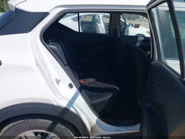 2023 NISSAN KICKS S XTRONIC CVT 8