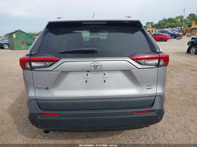 2021 TOYOTA RAV4 LE 16