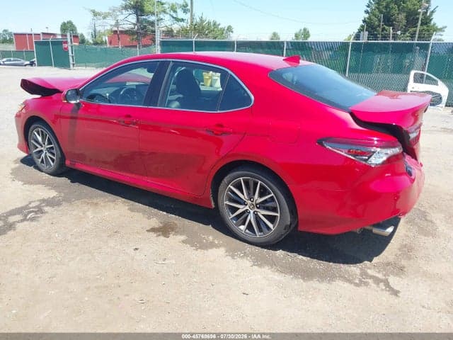 2024 TOYOTA CAMRY HYBRID XLE 3