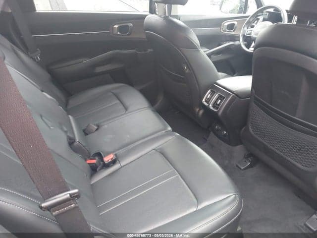 2023 KIA SORENTO X-LINE S 8