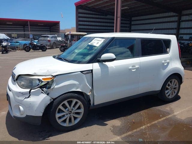 2019 KIA SOUL + 6