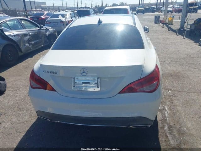 2018 MERCEDES-BENZ CLA 250 16
