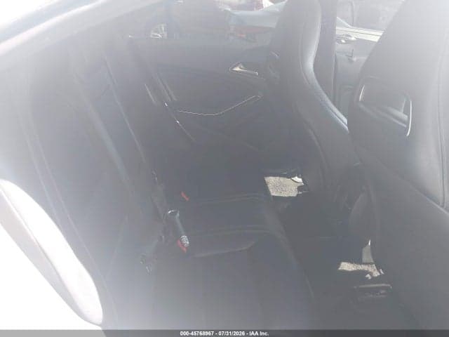 2018 MERCEDES-BENZ CLA 250 8