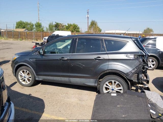 2018 FORD ESCAPE SE 15