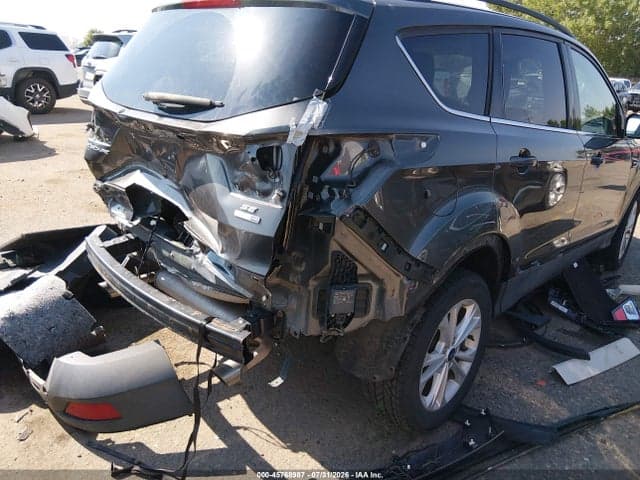 2018 FORD ESCAPE SE 19