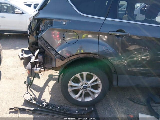 2018 FORD ESCAPE SE 20