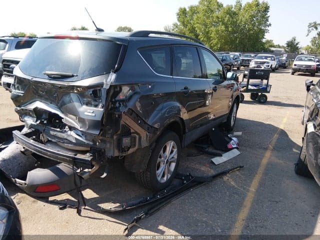 2018 FORD ESCAPE SE 4