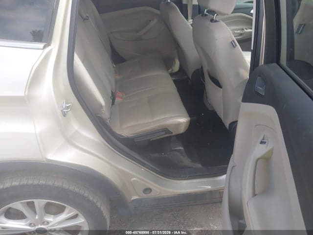 2017 FORD ESCAPE SE 8