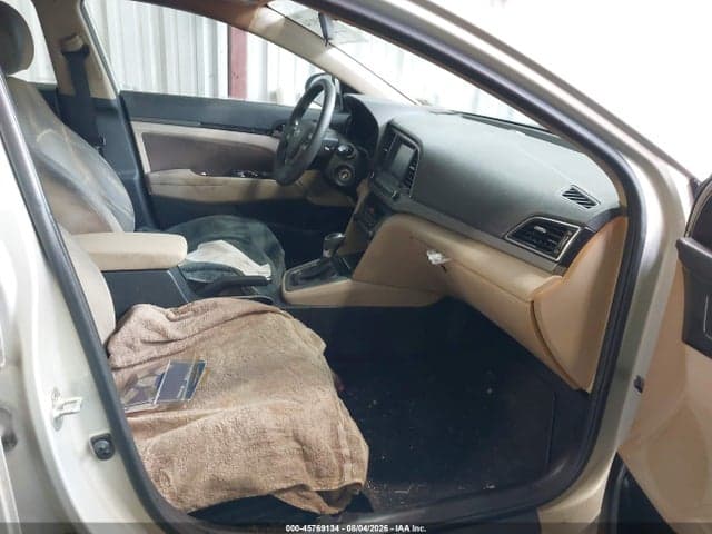 2018 HYUNDAI ELANTRA SEL 5