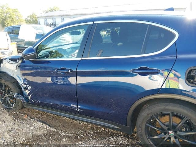 2018 ALFA ROMEO STELVIO TI AWD 14