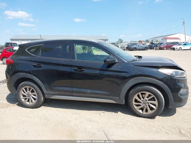 2017 HYUNDAI TUCSON SE 12