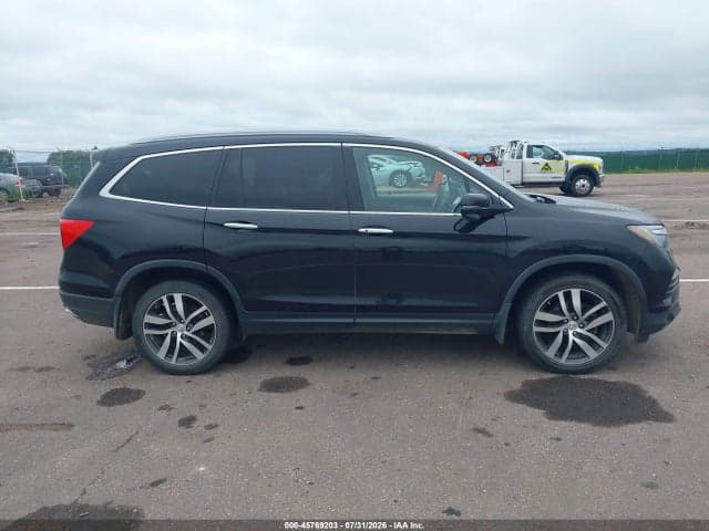 2017 HONDA PILOT TOURING 13