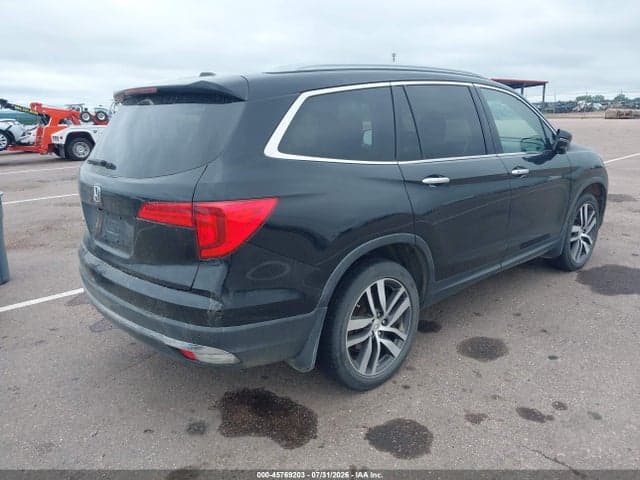 2017 HONDA PILOT TOURING 4