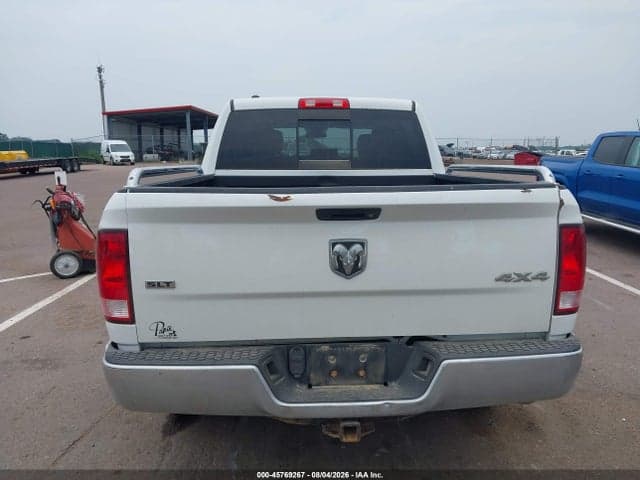 2018 RAM 1500 SLT 4X4 5'7 BOX 16