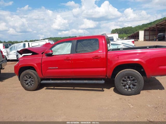 2022 TOYOTA TACOMA SR5 V6 14