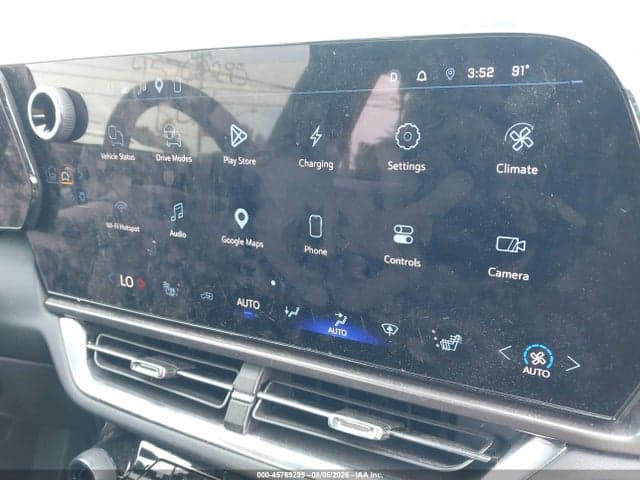 2025 CHEVROLET EQUINOX EV LT 18