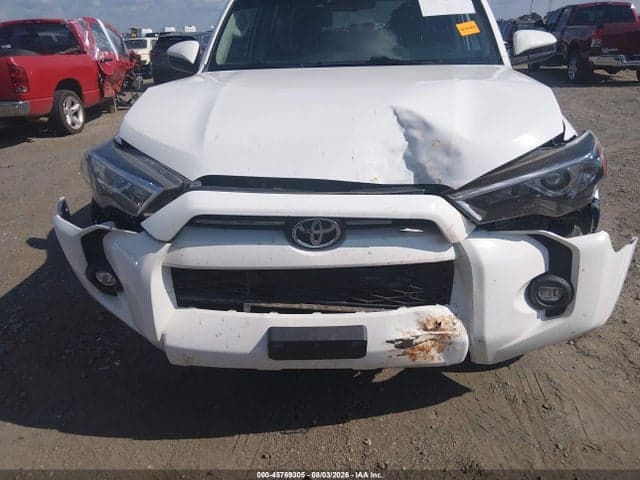 2021 TOYOTA 4RUNNER SR5 6