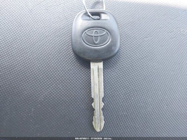 2018 TOYOTA SIENNA LE 8 PASSENGER 11