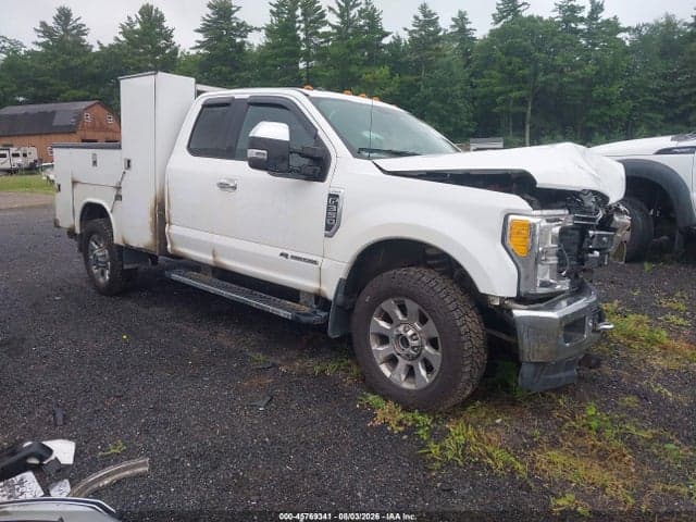 2017 FORD F-350 LARIAT - 1