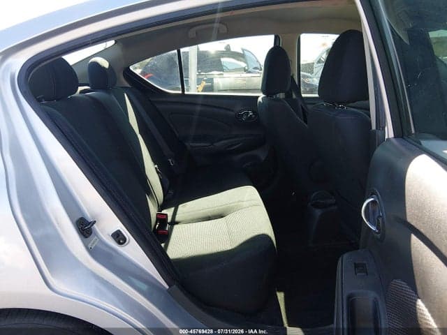 2019 NISSAN VERSA 1.6 SV 8