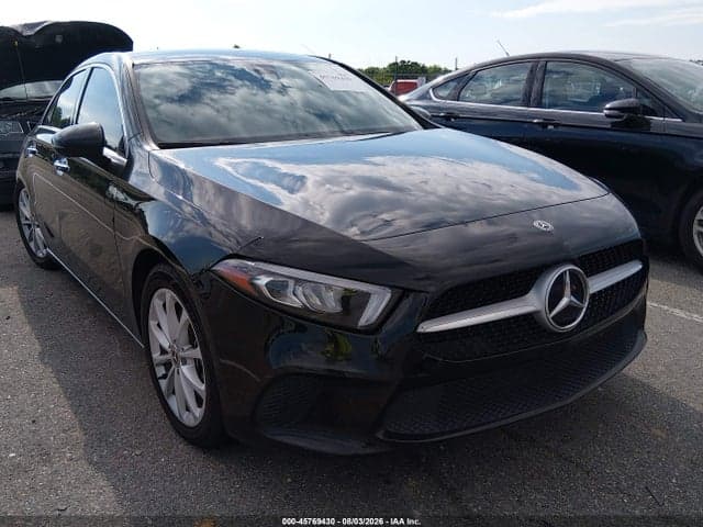 2019 MERCEDES-BENZ A 220 - 1