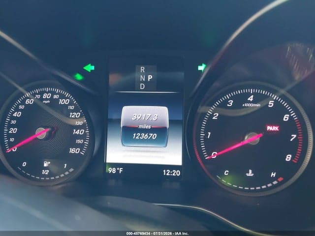 2018 MERCEDES-BENZ C 300 7