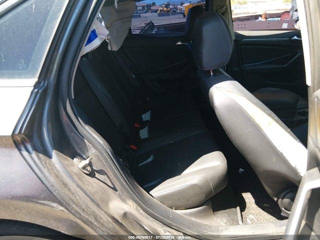 2019 VOLKSWAGEN JETTA 1.4T SEL 8