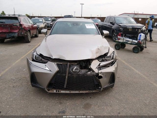 2018 LEXUS IS 300 12