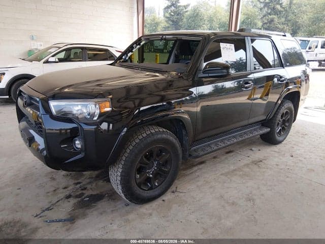 2021 TOYOTA 4RUNNER SR5 2