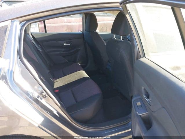 2026 NISSAN SENTRA SR 8