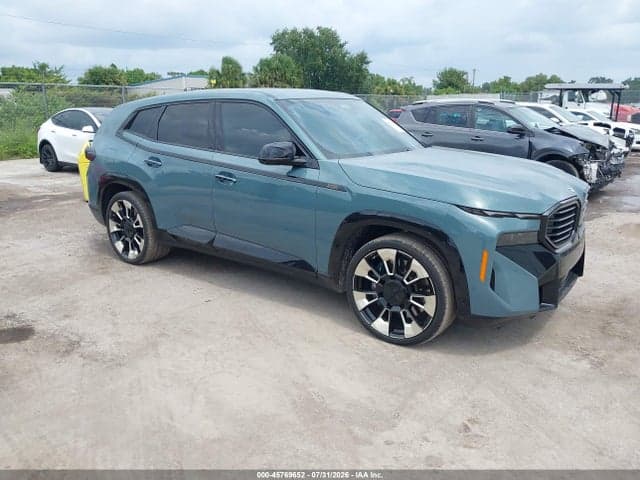 2023 BMW XM 1