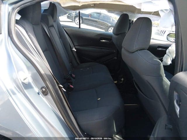 2020 TOYOTA COROLLA LE 8