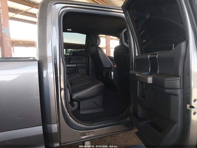 2022 FORD F-250 PLATINUM 8