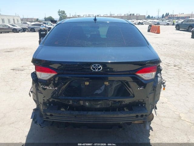 2020 TOYOTA COROLLA LE 17