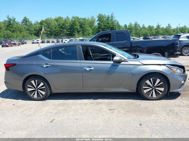 2021 NISSAN ALTIMA SV FWD 14