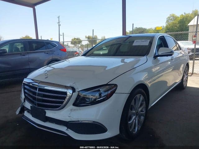2017 MERCEDES-BENZ E 300 2