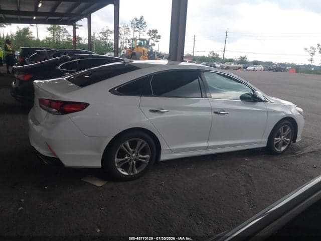 2018 HYUNDAI SONATA LIMITED 13