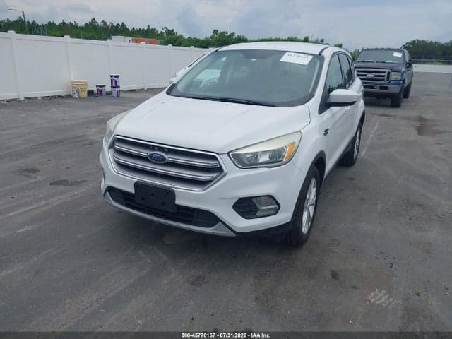 2017 FORD ESCAPE SE 2